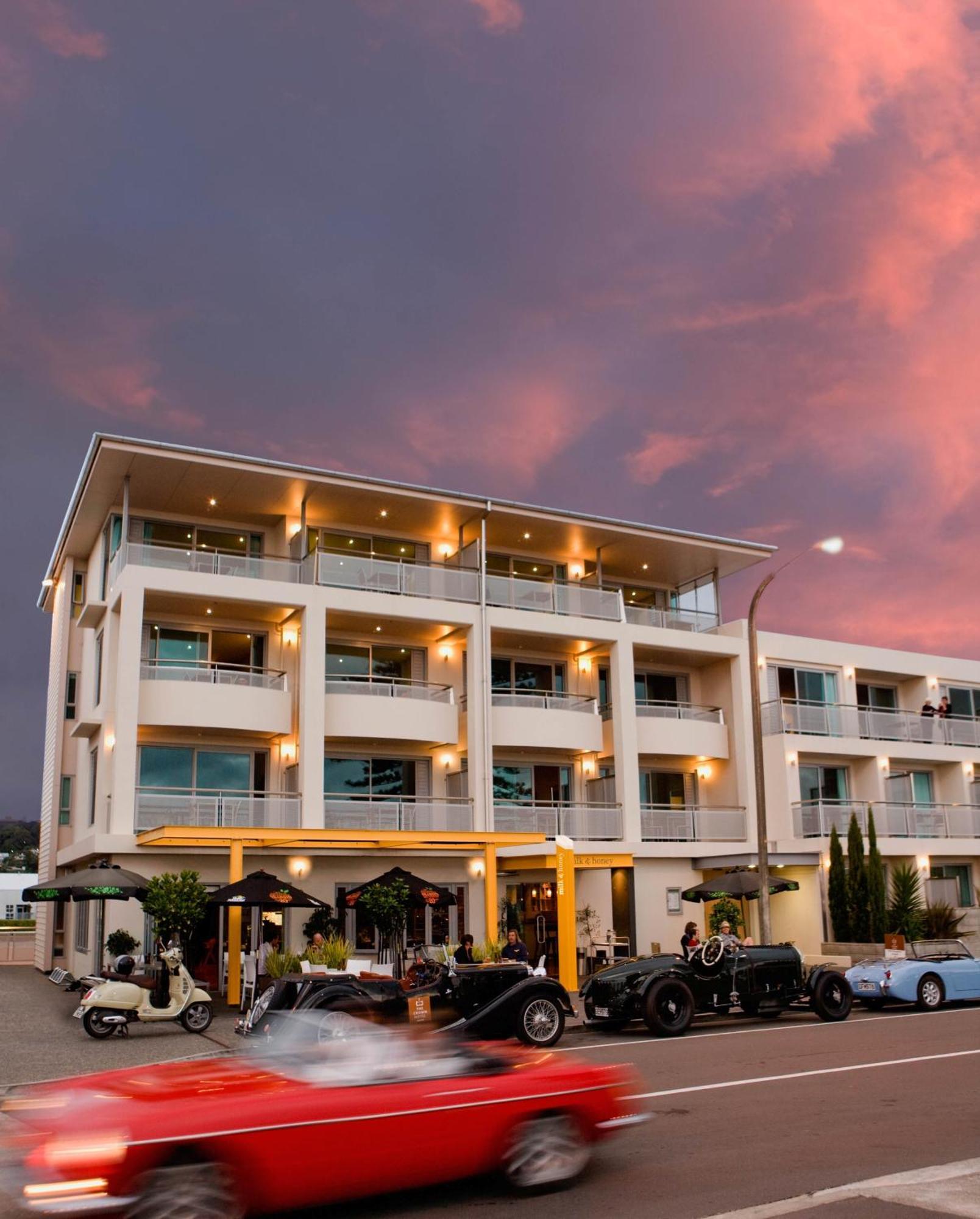 The Crown Hotel Napier Exterior foto